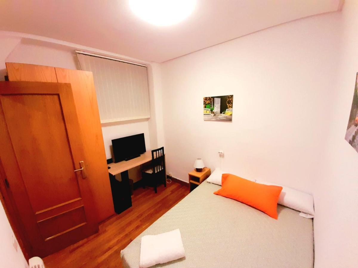 Habitacion Centrica En 潘普洛纳 外观 照片